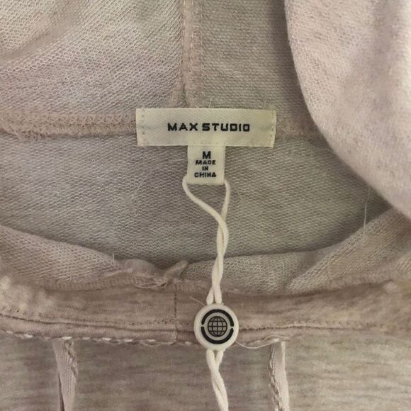 Max Studio  Oatmeal colored hoodie, long sleeve knit top sweatshirt, size M - Picture 2 of 4